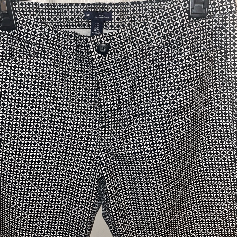 Gap- Black/White Pattern 10 Regular Slim Pants - image 2